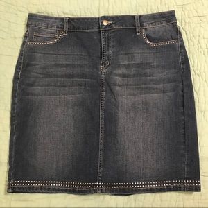Denim skirt with studded detail sz 14